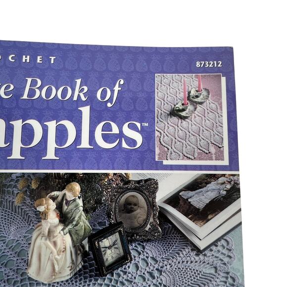 ANNIES ATTIC Crochet Ultimate Book of Pineapples Pattern Book 35 Designs Vintage - Picture 3 of 6